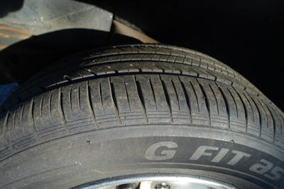 2001 Chevrolet S-10   - Photo 18 - Newark, NJ 07104