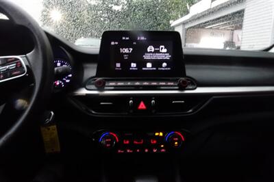 2019 Kia Forte LXS   - Photo 18 - Newark, NJ 07104
