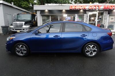 2019 Kia Forte LXS   - Photo 4 - Newark, NJ 07104