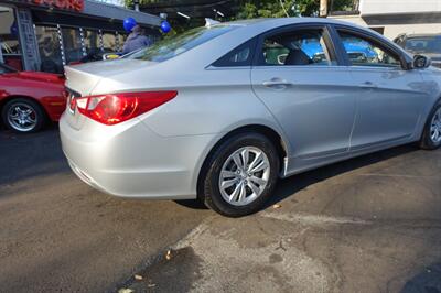 2013 Hyundai SONATA GLS   - Photo 5 - Newark, NJ 07104