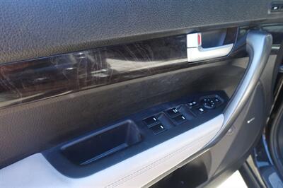 2014 Kia Sorento SX Limited   - Photo 12 - Newark, NJ 07104