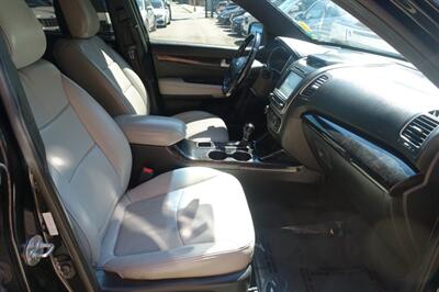 2014 Kia Sorento SX Limited   - Photo 19 - Newark, NJ 07104
