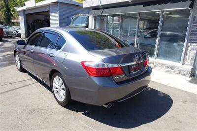 2013 Honda Accord EX-L V6   - Photo 6 - Newark, NJ 07104