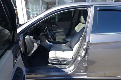 2013 Honda Accord EX-L V6   - Photo 9 - Newark, NJ 07104