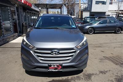 2018 Hyundai TUCSON SE - Photo 2 - Newark, NJ 07104