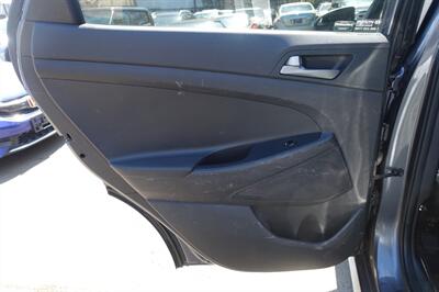2018 Hyundai TUCSON SE - Photo 12 - Newark, NJ 07104