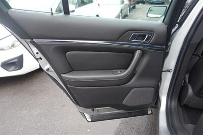 2009 Lincoln MKS   - Photo 12 - Newark, NJ 07104