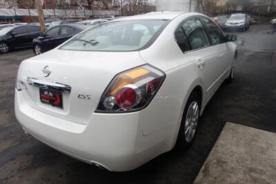 2012 Nissan Altima 2.5 S   - Photo 8 - Newark, NJ 07104
