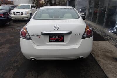 2012 Nissan Altima 2.5 S   - Photo 7 - Newark, NJ 07104