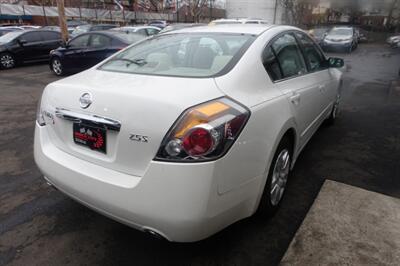 2012 Nissan Altima 2.5 S   - Photo 5 - Newark, NJ 07104