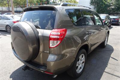 2012 Toyota RAV4   - Photo 5 - Newark, NJ 07104