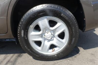 2012 Toyota RAV4   - Photo 22 - Newark, NJ 07104