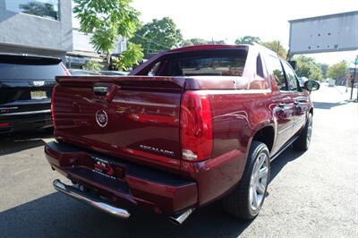 2008 Cadillac Escalade   - Photo 8 - Newark, NJ 07104