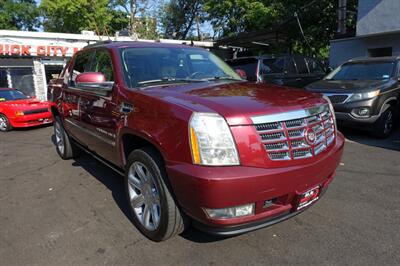 2008 Cadillac Escalade   - Photo 3 - Newark, NJ 07104