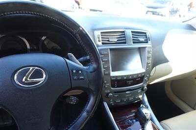 2008 Lexus IS   - Photo 21 - Newark, NJ 07104