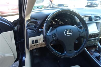 2008 Lexus IS   - Photo 20 - Newark, NJ 07104