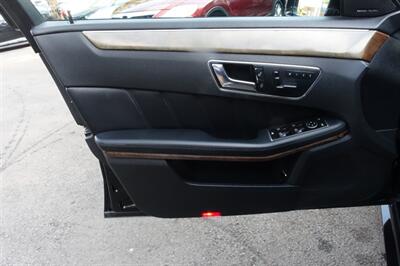 2011 Mercedes-Benz E 350 Luxury 4MATIC   - Photo 10 - Newark, NJ 07104