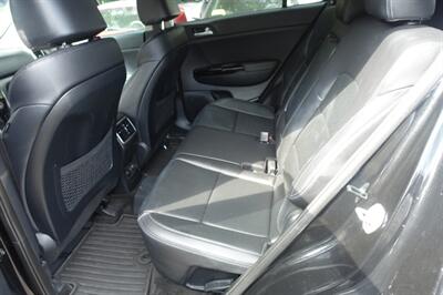 2020 Kia Sportage EX - Photo 15 - Newark, NJ 07104