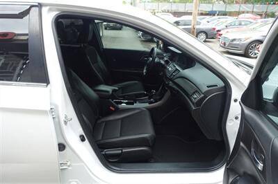 2016 Honda Accord Sport   - Photo 14 - Newark, NJ 07104