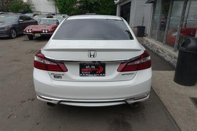 2016 Honda Accord Sport   - Photo 7 - Newark, NJ 07104