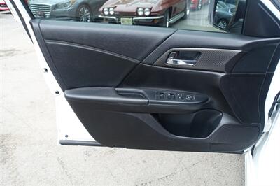 2016 Honda Accord Sport   - Photo 10 - Newark, NJ 07104