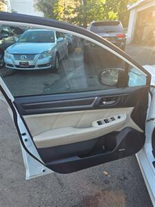 2018 Subaru Legacy 2.5i Limited   - Photo 10 - Newark, NJ 07104