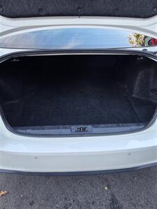 2018 Subaru Legacy 2.5i Limited   - Photo 25 - Newark, NJ 07104