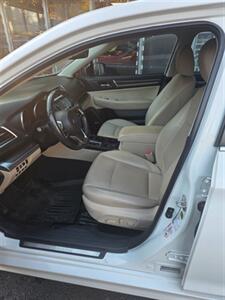 2018 Subaru Legacy 2.5i Limited   - Photo 9 - Newark, NJ 07104