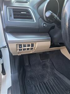 2018 Subaru Legacy 2.5i Limited   - Photo 22 - Newark, NJ 07104
