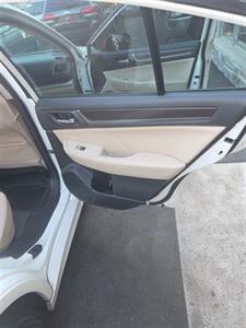 2018 Subaru Legacy 2.5i Limited   - Photo 16 - Newark, NJ 07104