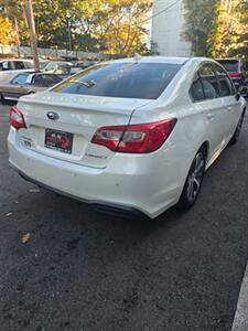 2018 Subaru Legacy 2.5i Limited   - Photo 8 - Newark, NJ 07104