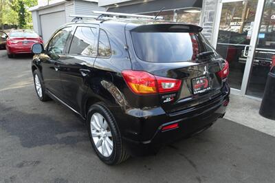 2011 Mitsubishi Outlander Sport SE   - Photo 6 - Newark, NJ 07104