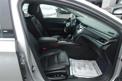 2013 Cadillac XTS 3.6L V6   - Photo 14 - Newark, NJ 07104