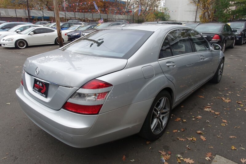 2007 Mercedes Benz S 550 photo 4