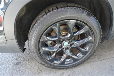 2012 BMW X5 xDrive35i - Photo 21 - Newark, NJ 07104