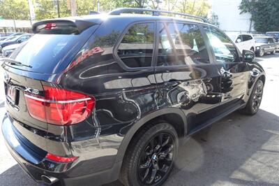 2012 BMW X5 xDrive35i - Photo 5 - Newark, NJ 07104