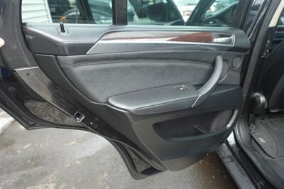 2012 BMW X5 xDrive35i   - Photo 17 - Newark, NJ 07104
