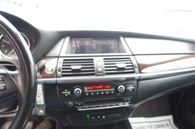 2012 BMW X5 xDrive35i   - Photo 11 - Newark, NJ 07104