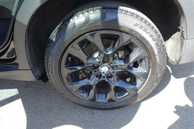 2012 BMW X5 xDrive35i - Photo 22 - Newark, NJ 07104