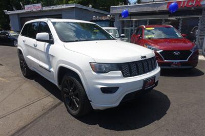 2017 Jeep Grand Cherokee Altitude   - Photo 3 - Newark, NJ 07104