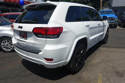 2017 Jeep Grand Cherokee Altitude   - Photo 8 - Newark, NJ 07104