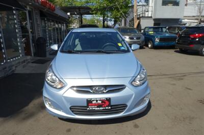 2013 Hyundai ACCENT GLS - Photo 2 - Newark, NJ 07104