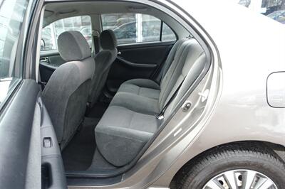 2004 Toyota Corolla LE   - Photo 11 - Newark, NJ 07104