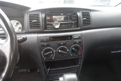 2004 Toyota Corolla LE   - Photo 18 - Newark, NJ 07104