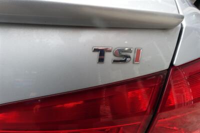 2015 Volkswagen Passat 1.8T S   - Photo 25 - Newark, NJ 07104