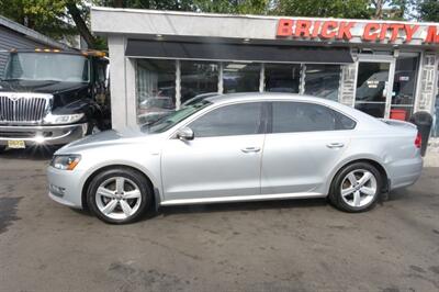 2015 Volkswagen Passat 1.8T S   - Photo 4 - Newark, NJ 07104