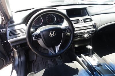 2010 Honda Accord EX   - Photo 11 - Newark, NJ 07104