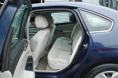2009 Chevrolet Impala LS   - Photo 11 - Newark, NJ 07104