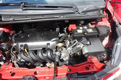 2015 Toyota Yaris 3-Door LE - Photo 22 - Newark, NJ 07104