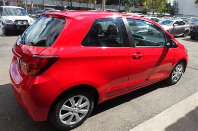 2015 Toyota Yaris 3-Door LE - Photo 5 - Newark, NJ 07104